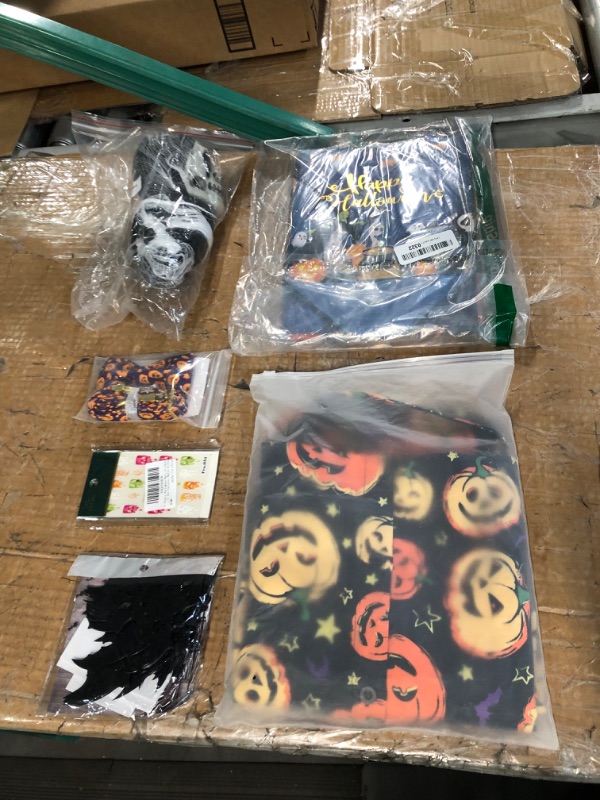 Photo 3 of *non refundable bundle*
MIscellaneous Halloween Bundle (6 items)