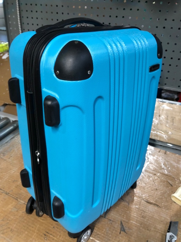 Photo 4 of **MAJOR DAMAGE SEE NOTES**
Rockland London Hardside Spinner Wheel Luggage, Turquoise, Carry-On 20-Inch Turquoise