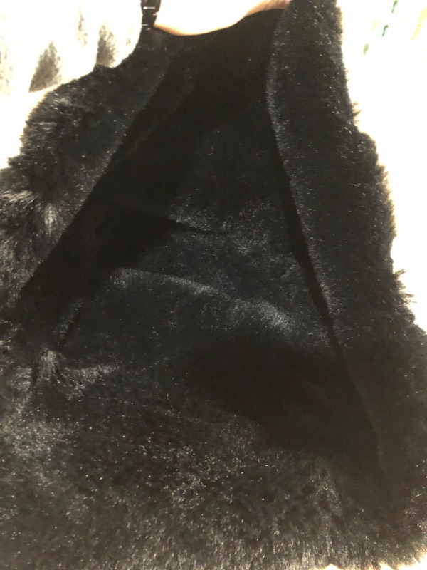 Photo 4 of (READ NOTES) Black Faux Fur Rug 8x10 Machine Washable Area Rugs for Bedroom Fluffy Rugs for Living Room No-Shedding Carpet Sheepskin Rug 8*10Ft Black