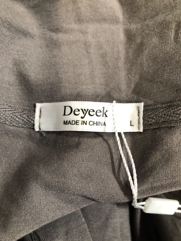 Photo 2 of Deyeek Unisex Chemo Shirts for Port Access Post Shoulder Surgery Shirt Long Sleeve Tear Away Shirts