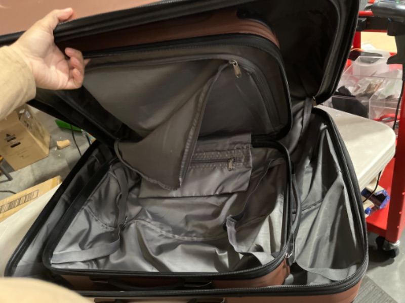 Photo 7 of [READ NOTES] Kenneth Cole REACTION Out Of Bounds Lightweight Durable Hardshell 4-Wheel Spinner Cabin Size Travel Suitcase, Rose Gold, 2-Piece Set (20" & 28") Rose Gold 2-Piece Set (20" & 28")
