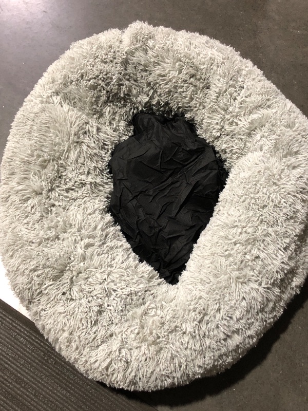 Photo 2 of * used * see all images * 
HACHIKITTY Dog Beds Calming Donut Cuddler, Puppy Dog Beds Large Dogs, Indoor Dog Calming Beds Large L (30 X 30") Grey