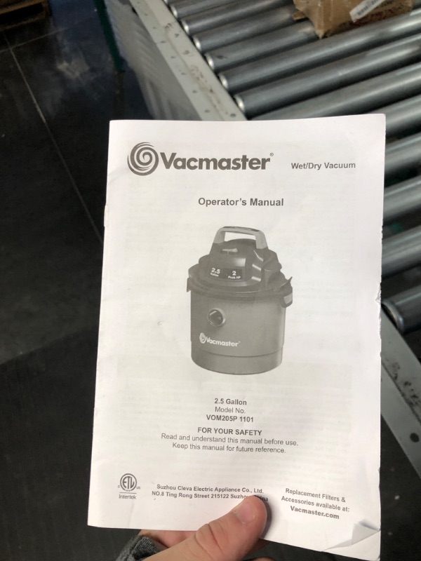 Photo 3 of **NON REFUNDABLE NO RETURNS SOLD AS IS**
**PARTS ONLY**Vacmaster Red Edition VOM205P 1101 Portable Wet Dry Shop Vacuum 2.5 Gallon 2 Peak HP 1-1/4 inch Hose