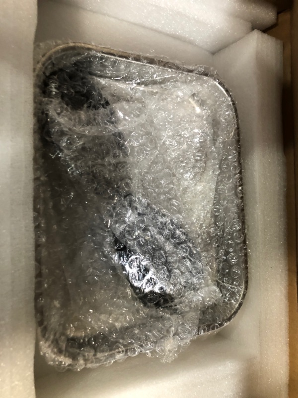 Photo 1 of CGOLDENWALL Oil Press Machine Automatic Oil Presser