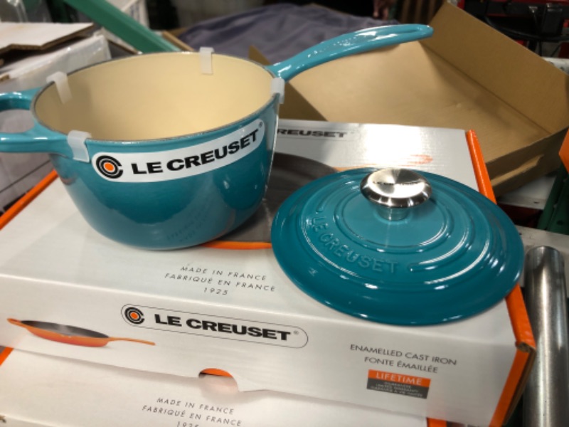 Photo 7 of Le Creuset Enameled Cast Iron Signature Cookware Set, 5 pc. , Caribbean 5 pc. Caribbean