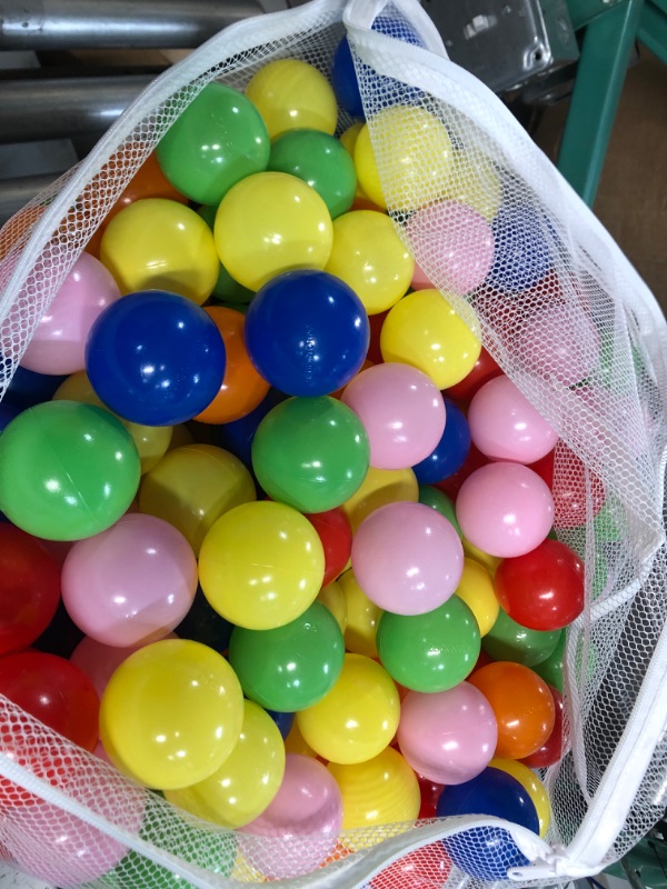 Photo 3 of Click N' Play Phthalate Free BPA Free Crush Proof Plastic Ball Pit 400 Pack