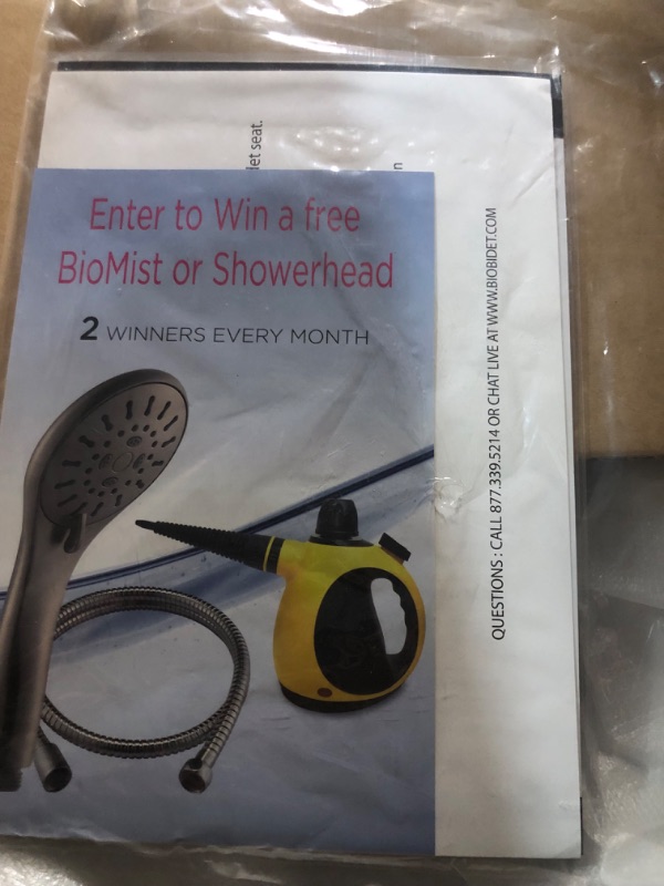 Photo 3 of ***USED - MISSING REMOTE - POWERS ON - UNABLE TO TEST FURTHER***
Bio Bidet by Bemis - Slim Three Bidet Toilet Seat - Round - White