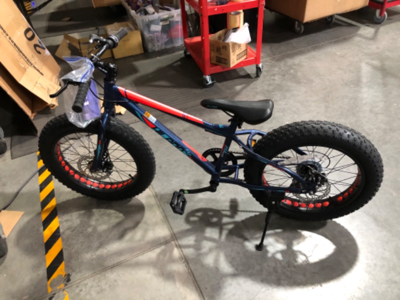 Photo 2 of ***USED - NO PACKAGING - SEE COMMENTS***
Hiland 20 Inch Kids Fat Tire Mountain Bike for Ages 5+, Shimano 7-Speed, Dual-Disc Brake, Blue