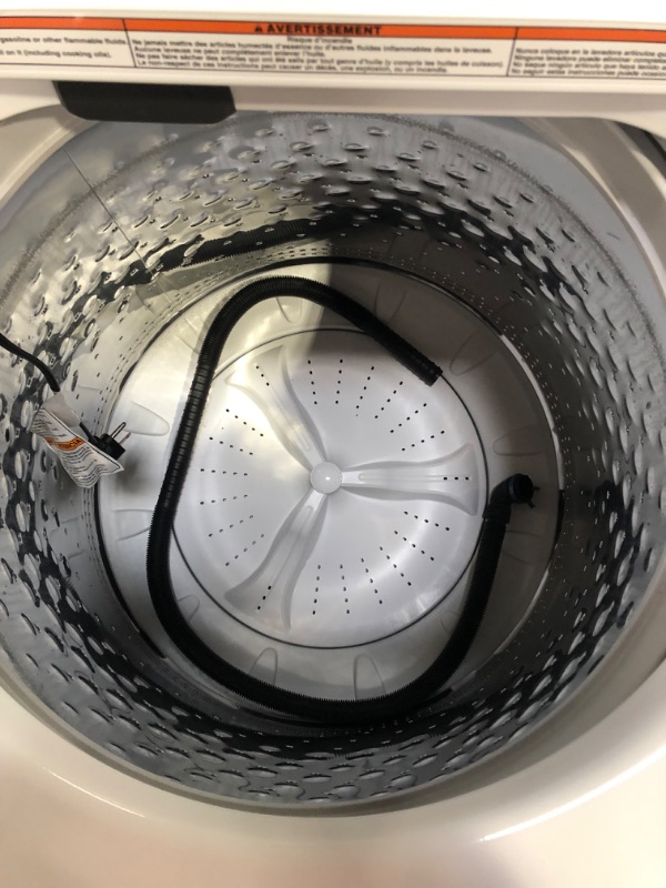 Photo 8 of Maytag 4.8-cu ft High Efficiency Impeller Top-Load Washer (White)