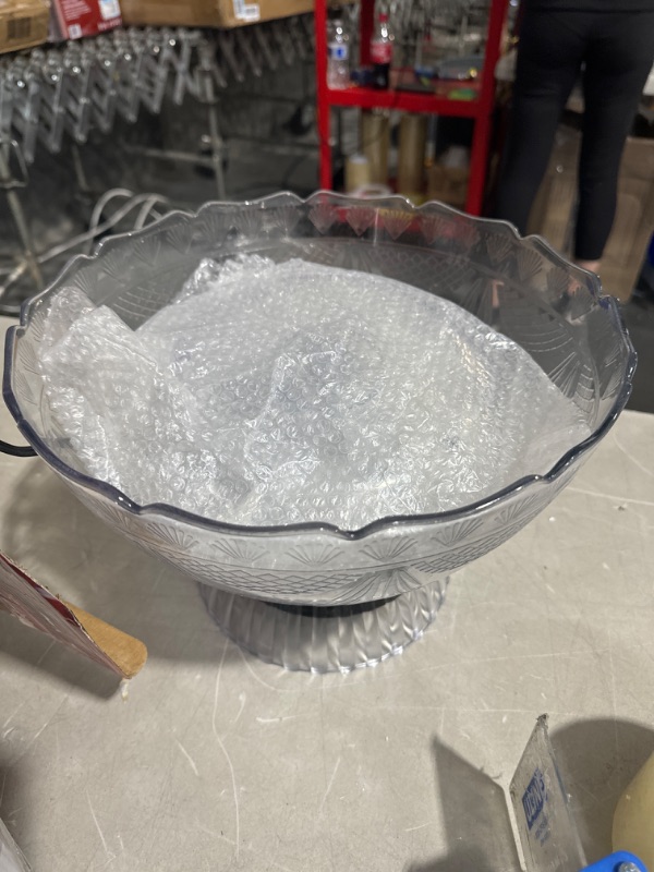 Photo 1 of ***USED READ NOTES***Nostalgia LPF230 3-Tier Lighted Party Fountain, Holds 1.5 Gallons