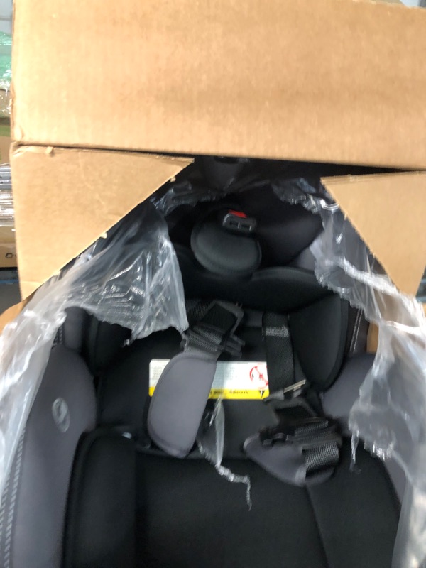 Photo 4 of Britax Marathon Clicktight Convertible Car Seat, Mod Black SafeWash