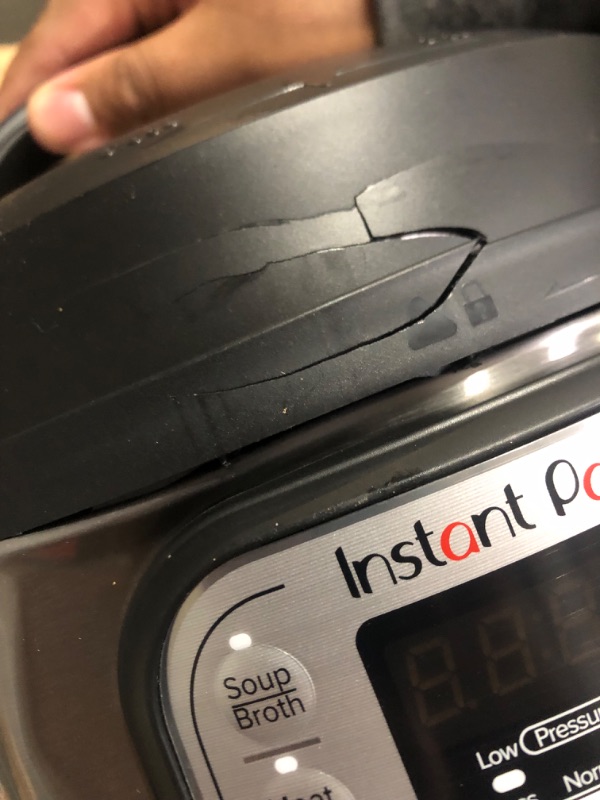 Photo 6 of **MAJOR DAMAGE SEE NOTES**
Instant Pot Duo Mini 3-Quart Multi-Use Pressure Cooker