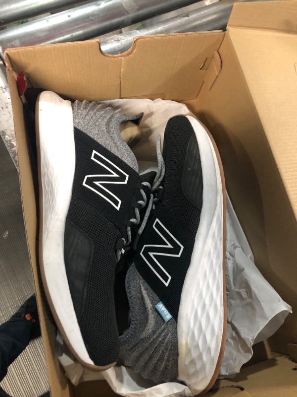 Photo 3 of New Balance Men's Fresh Foam Roav V1 Classic Sneaker 12 Black/Light Aluminum INSOLE BENT HEAVY USE