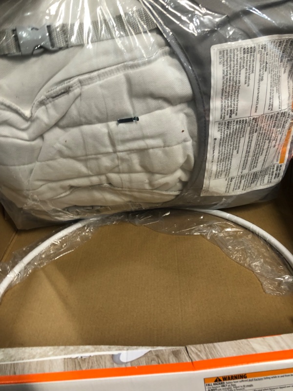 Photo 1 of Baby Trend EZ Bouncer Grey 24.33x18.11x22.05 Inch (Pack of 1) Ziggy
