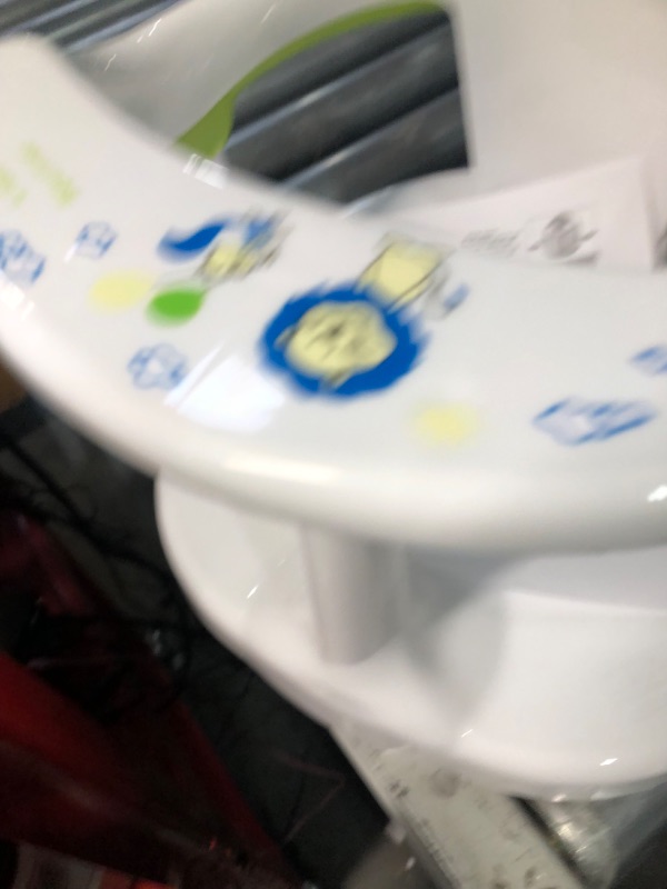 Photo 1 of Baby Bath Seat with Anti-Slip Edge Infant Baby Bath Chair for Sitting Up Baby Bathtub Seat Provides Backrest Support,6-18 Months(White) White 2