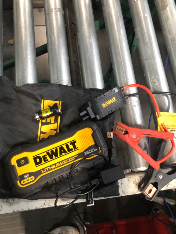 Photo 1 of 1600 Peak Amp Lithium Jump Starter with USB Power Bank