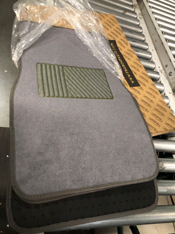 Photo 4 of FH Group F14403GRAY Universal Fit Carpet Gray Automotive Floor Mats