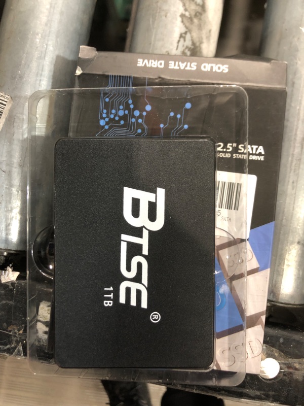 Photo 1 of BTSE ITB SSD 3D NAND 2.5" SATA III Internal Solid State Drive, Up to 550 MB/s, Upgrade PC or Laptop Storage, BS001TB9-SS3J09