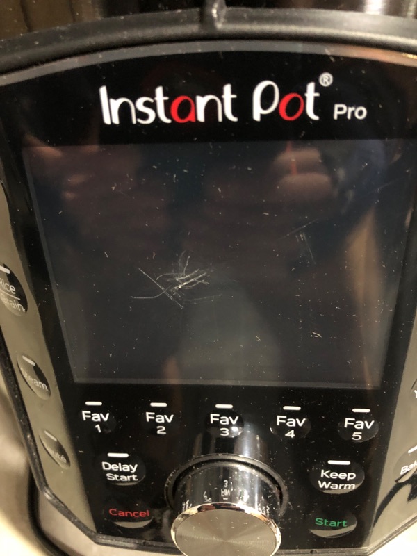 Photo 3 of * used * damaged * see images *
Instant Pot Pro 10-in-1 Pressure Cooker, Slow Cooker, Rice/Grain Cooker