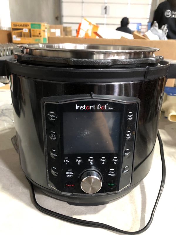 Photo 2 of * used * damaged * see images *
Instant Pot Pro 10-in-1 Pressure Cooker, Slow Cooker, Rice/Grain Cooker