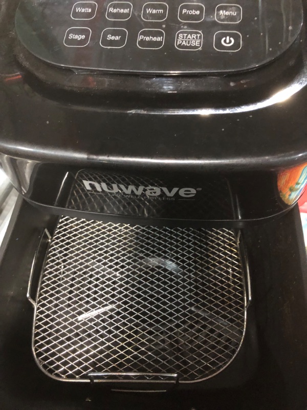 Photo 3 of ** Items main funtion is compromised/ parts only Nu Wave Brio 7-in-1 Air Fryer Oven, 7.25-Qt with One-Touch Digital Controls, 50°- 400°F Temperature Controls in 5° Increments