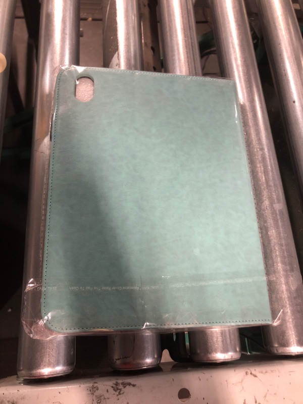 Photo 2 of ipad 10 generation case auto wake/sleep green