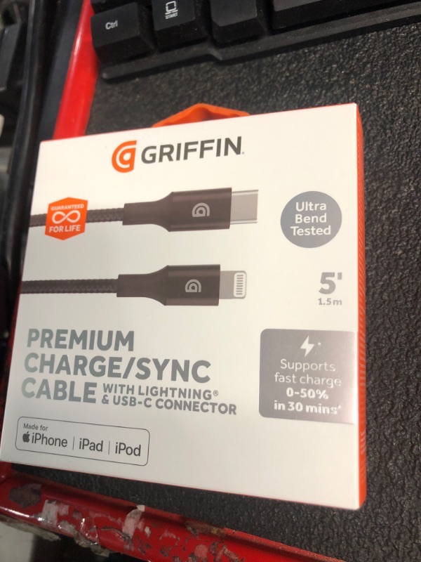 Photo 1 of GRIFFIN PREMIUM CHARGE/ SYNC CABLE 5' MADE FOR IPHONE/ IPAD/ IPOD