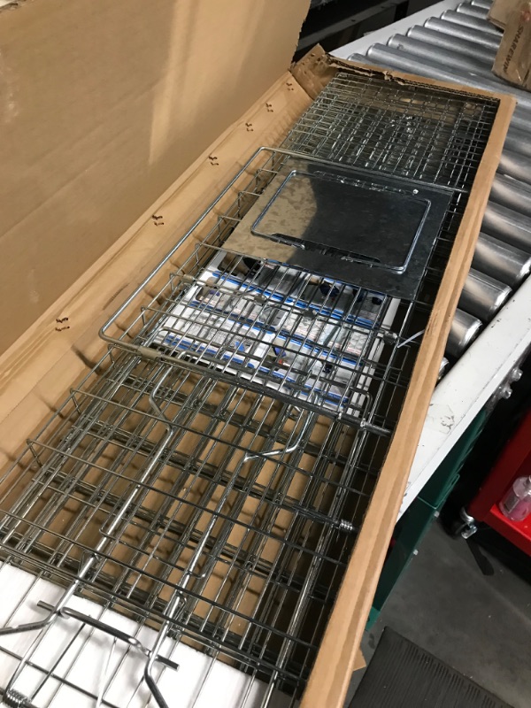 Photo 3 of ***USED LIKE NEW***SZHLUX 32" Live Animal Cage Trap, Heavy Duty Folding Raccoon Traps, Humane Cat Trap for Stray Cats, Raccoons, Squirrel, Skunk, Mole, Groundhog, 