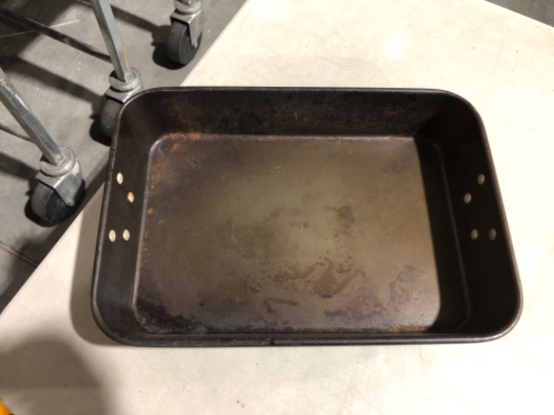 Photo 1 of ***HEAVILY USED AND FILTHY - SEE PICTURES***
T-FAL Cooking Pan with Handles, Black, 11" x 16", Tapered.