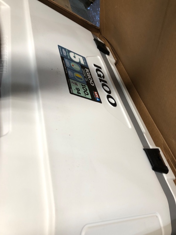 Photo 2 of [READ NOTES]
Igloo Marine Ultra Coolers Cooler 100 Qt