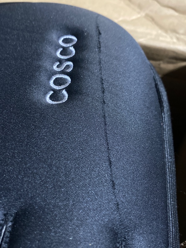 Photo 5 of *CUT/SCRATCH ON BOTTOM OF SEAT**
Cosco Mighty Fit 65 DX Convertible Car Seat (Heather Onyx Gray)