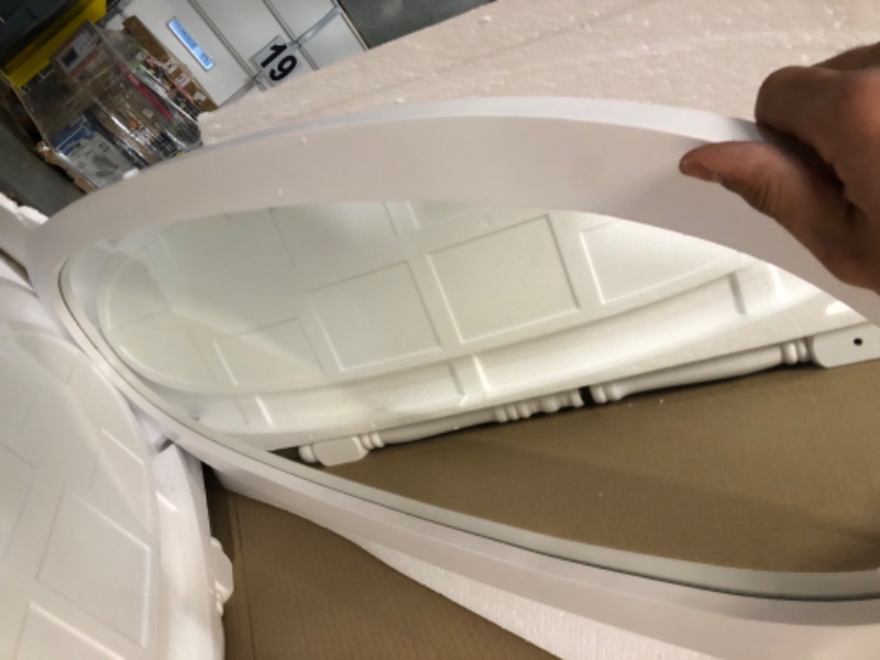 Photo 1 of **BROKEN STAND**
Roundhill Furniture Traditional Style Wood Cheval Floor Mirror, White