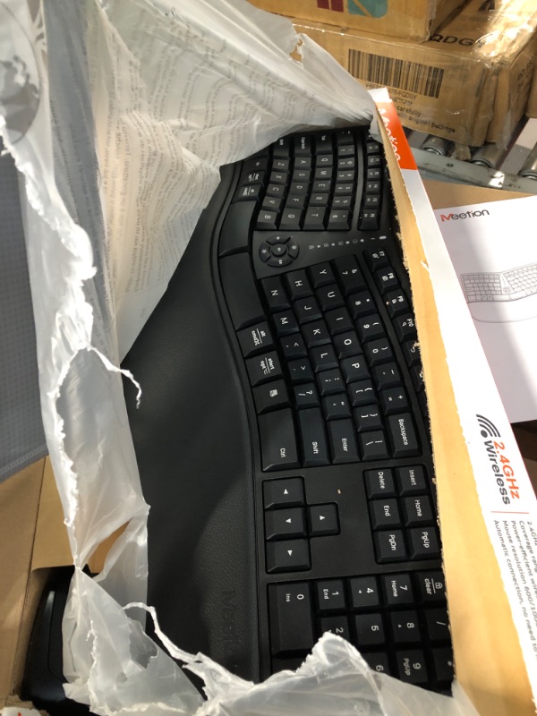 Photo 4 of MEETION Ergonomic Wireless Keyboard and Mouse