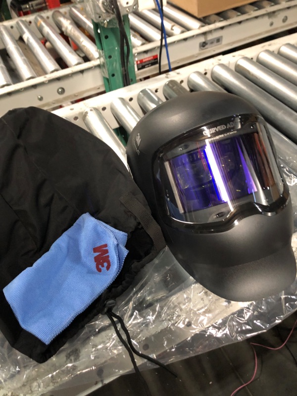 Photo 4 of 3M Speedglas Welding Helmet G5-02, Auto Darkening Welding Helmet Meets ISO 16321 TIG+ Standards, Light State 2.5