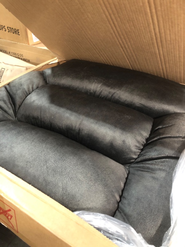 Photo 1 of **NONREFUNDABLE**FOR PARTS OR REPAIR**SEE NOTES**
Phoenix Home Power Chair Lift Recliner, Grey