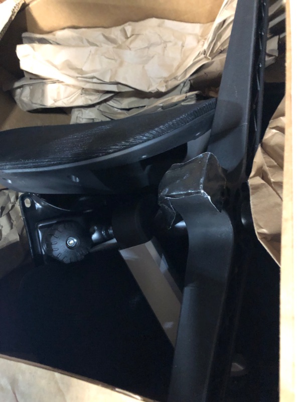 Photo 3 of ***USED - POSSIBLY MISSING PARTS***
LINSY HOME Ergonomic Office Chair, Swivel Ergonomic Task Chair, Black