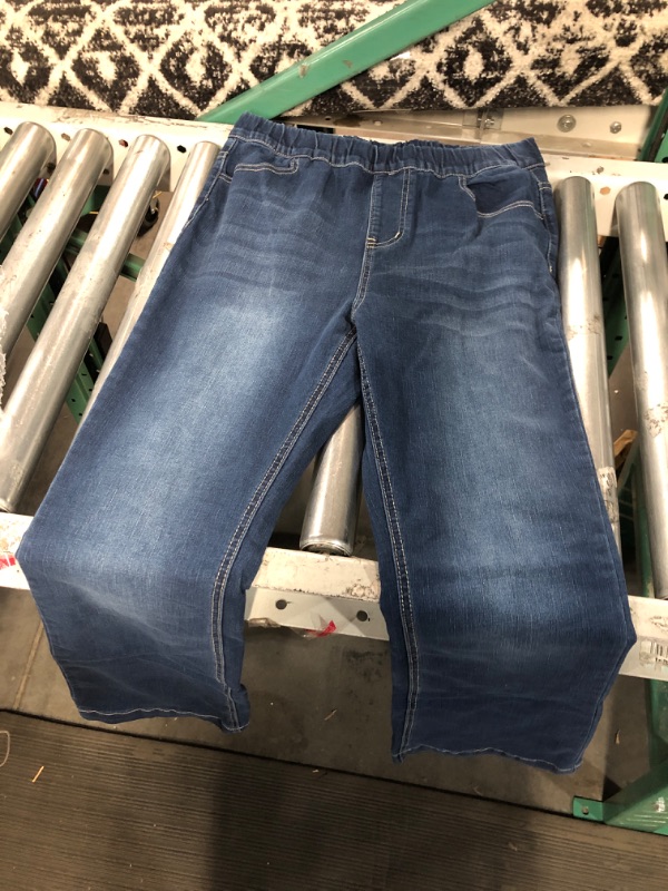 Photo 1 of BLUE JEANS SIZE MEDIUM