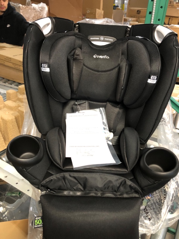 Photo 5 of Evenflo Gold Revolve360 Extend All-in-One Rotational Car Seat with SensorSafe (Onyx Black) 