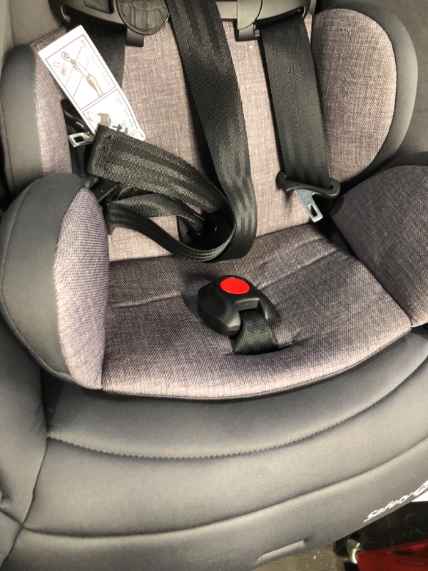 Photo 4 of 10/23/23 DATE Safety 1st Jive 2-in-1 Convertible Car Seat, Rear-facing 5-40 pounds and Forward-facing 22-65 pounds, Harvest Moon