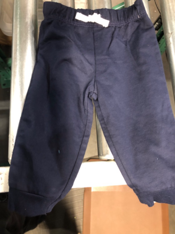 Photo 1 of Carter's pant size 9m