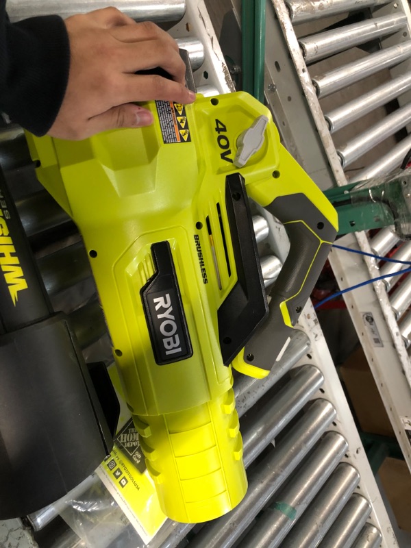 Photo 4 of **NONREFUNDABLE**TOOL ONLY**SEE NOTES**
RYOBI RY40407BTLVNM 125 MPH 550 CFM 40-Volt Lithium-Ion Brushless Cordless Variable-Speed Jet Fan Leaf Blower (Tool-Only)