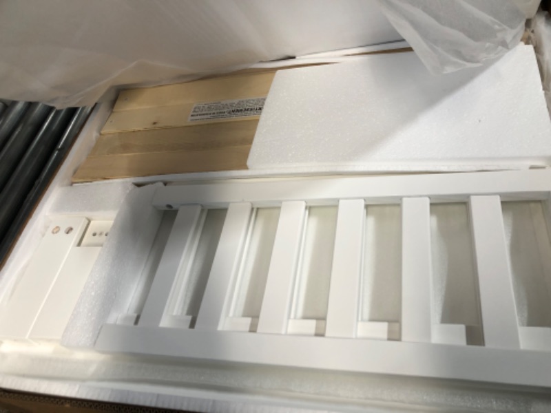 Photo 2 of DaVinci Modena Toddler Bed, White