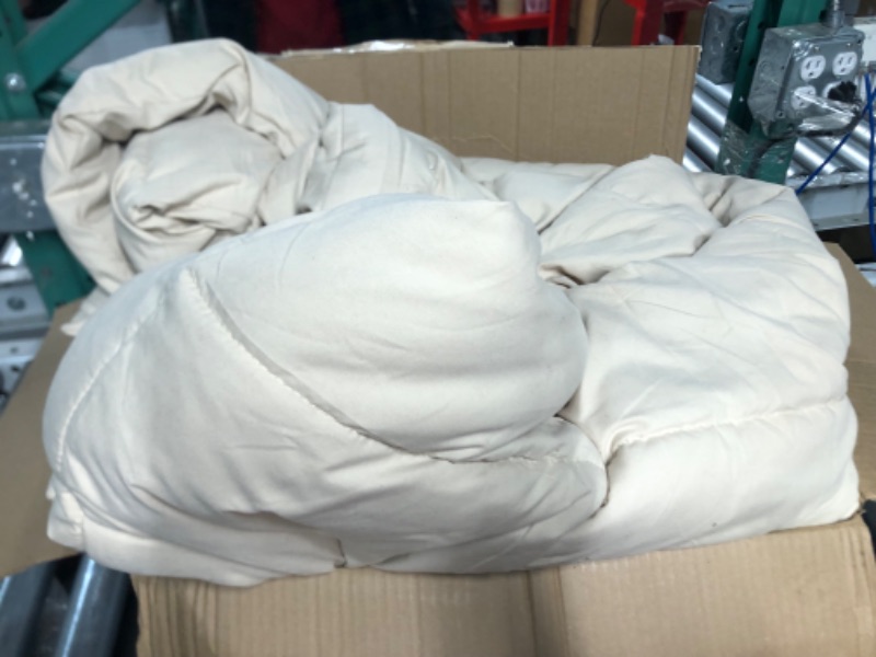 Photo 3 of **USED** Cosybay Down Alternative Comforter (Beige, King) -102x90 inches 