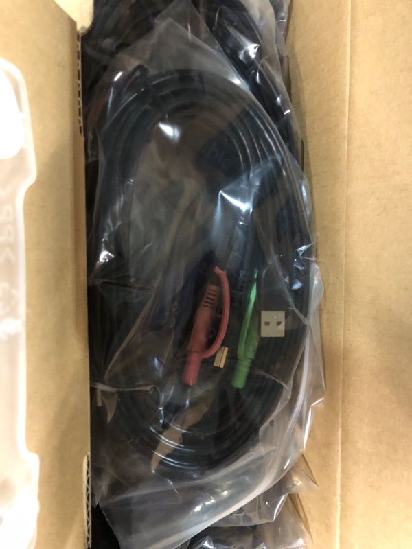 Photo 3 of **SEE NOTES/FOR PARTS**
CKLau 4Kx2K@60Hz 4 Port Quad Monitor KVM HDMI Switch 