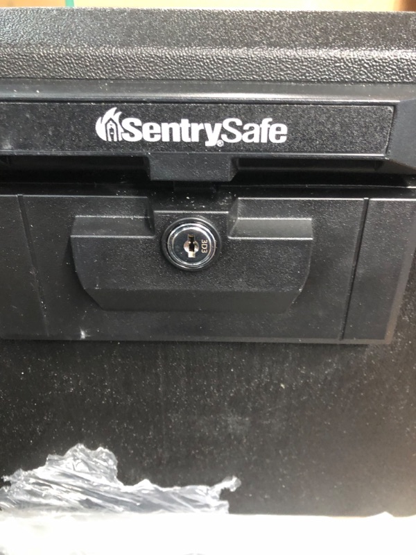 Photo 2 of )Sentry Safe Safe Box