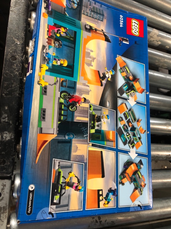 Photo 3 of **FACTORY SEALED**  LEGO City Street Skate Park 60364 Building Toy Set