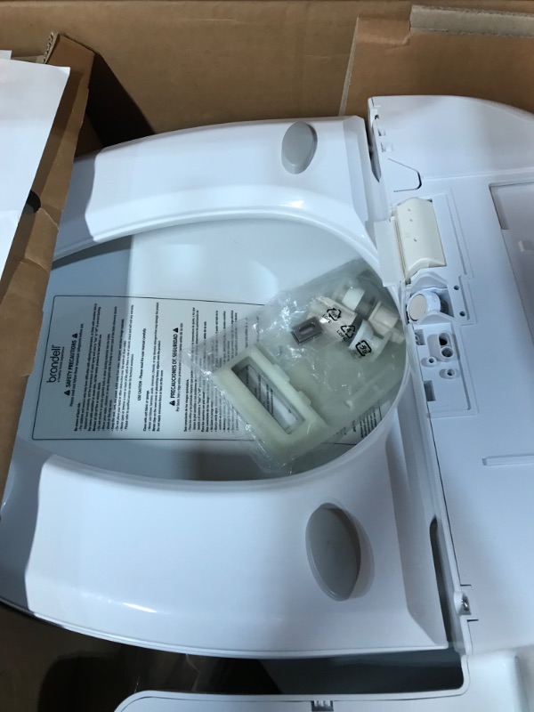 Photo 2 of [READ NOTES]
Swash SE400 Advanced Elongated Bidet Seat White - Brondell