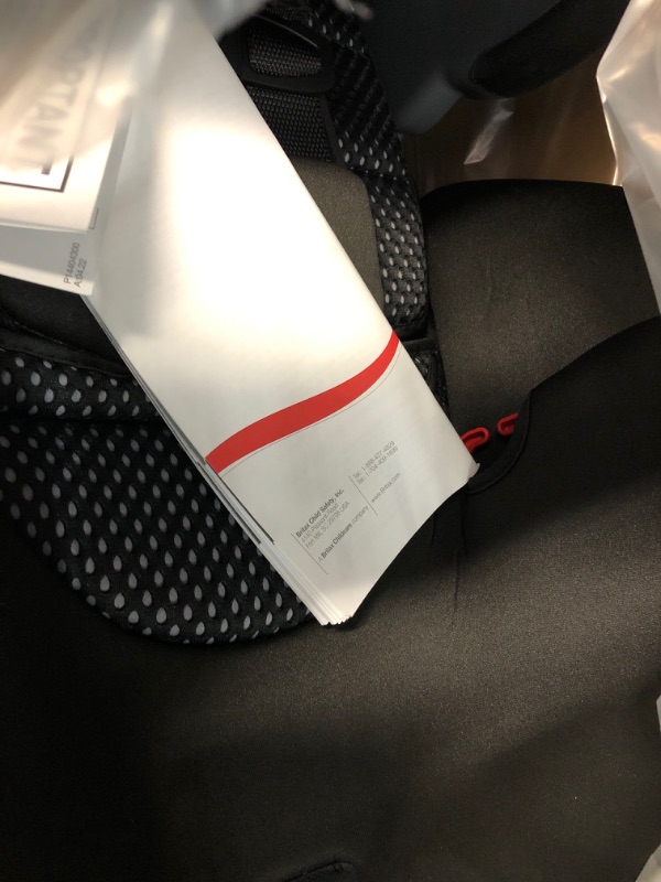 Photo 5 of **MANUFACTURED: 08-31-2032***  Britax Grow with You ClickTight Harness-2-Booster Car Seat, Cool Flow Gray ClickTight Cool Flow Gray