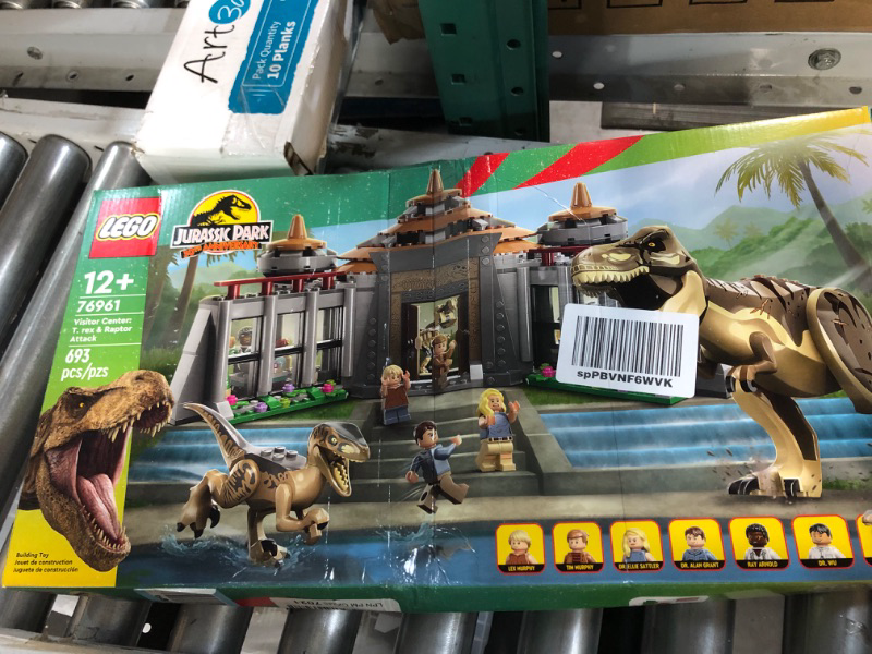 Photo 4 of * box damaged * previously opened * 
LEGO Jurassic Park Visitor Center: T. rex & Raptor Attack 76961 Buildable Dinosaur Toy