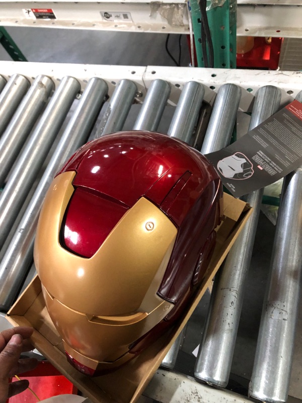 Photo 2 of Avengers Marvel Legends Iron Man Electronic Helmet - Multicolor Characters